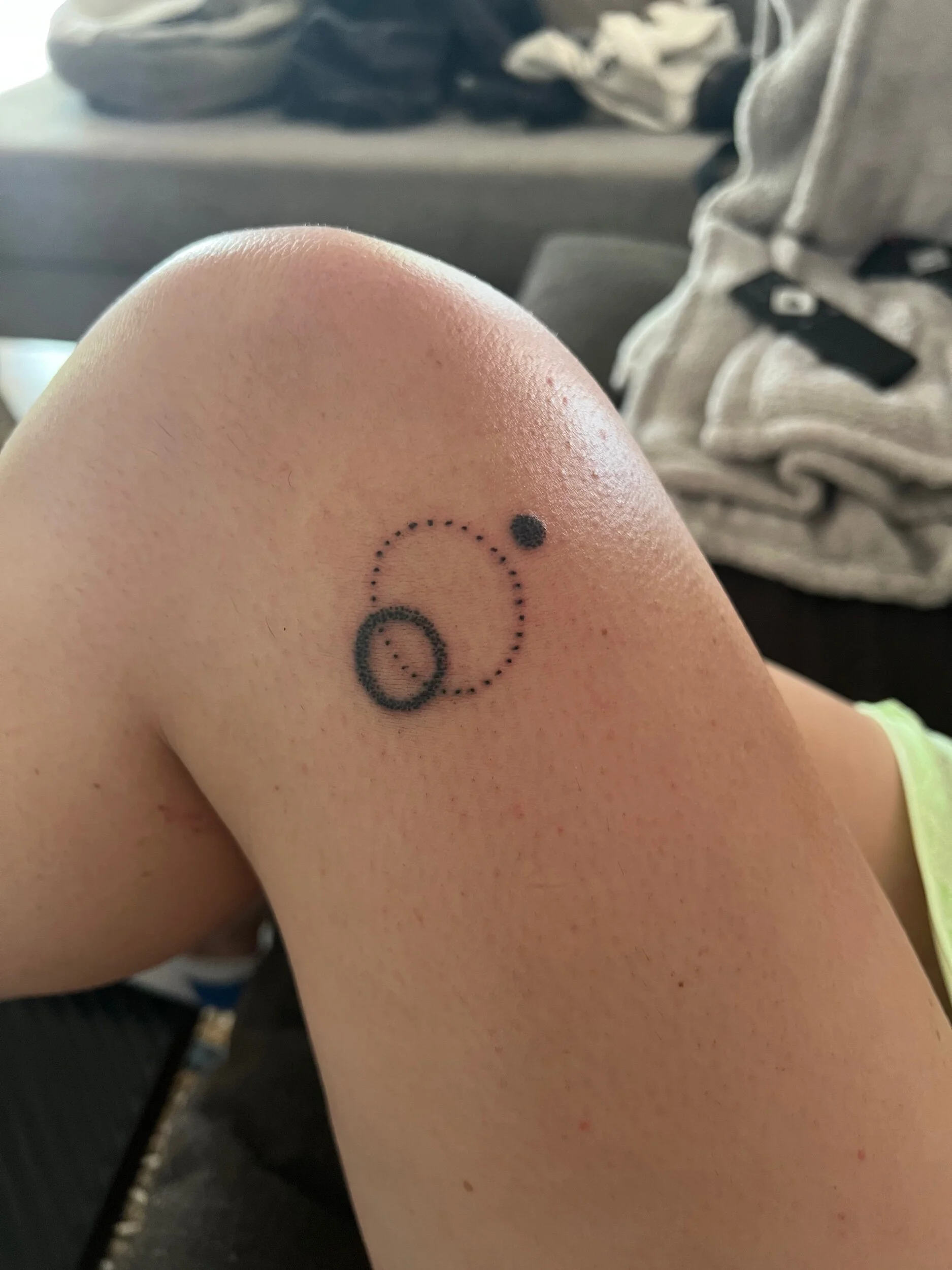 2BE62439-8A01-4A33-AE1B-94146C4D613B