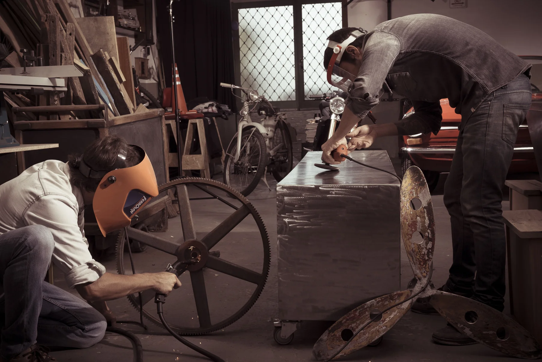 Trabajando en el taller