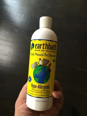 Serge's preferred shampoo for Emma!