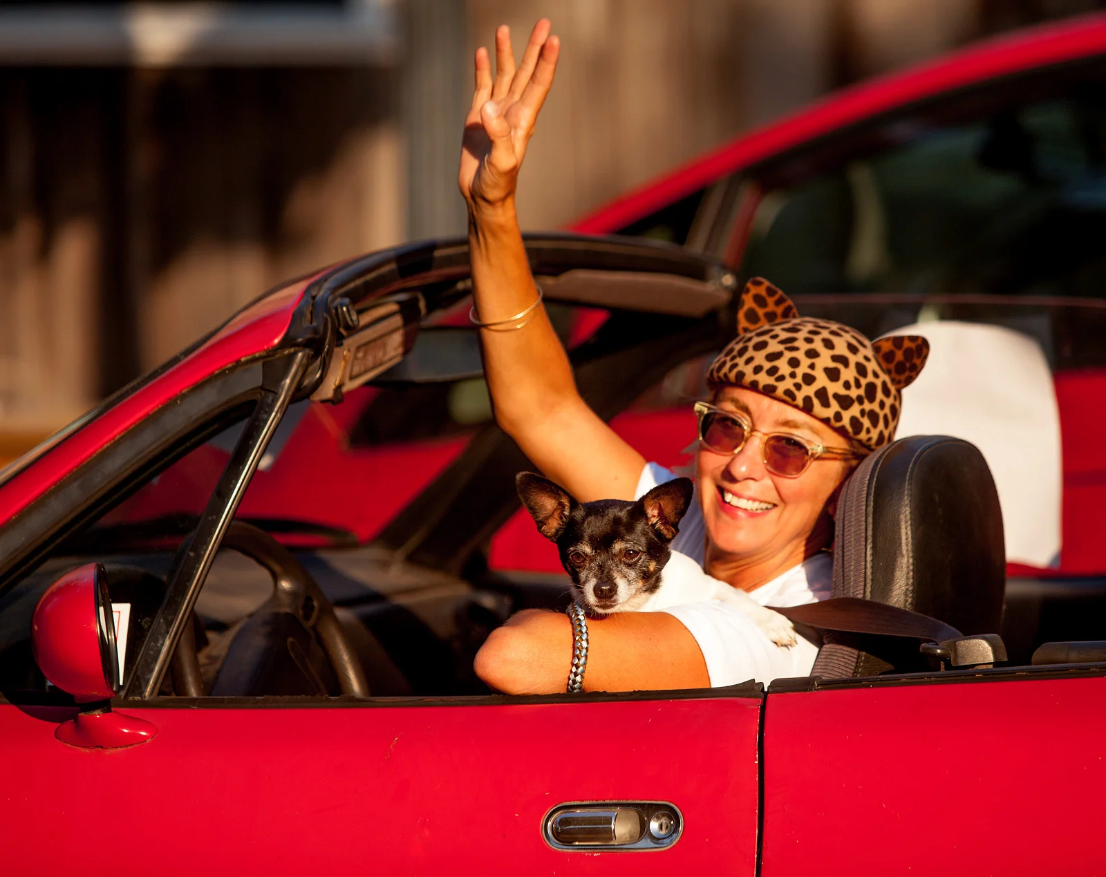 Waving goodbye and special thanks to Eugenia Kim for the lovely chapeaus