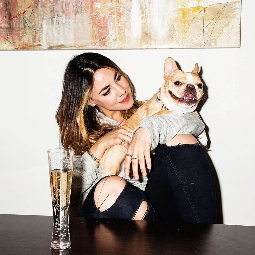Loni Edwards and Chloe chillin'. Collar: SHED Diamond Collar All photos: AMY LOMBARD