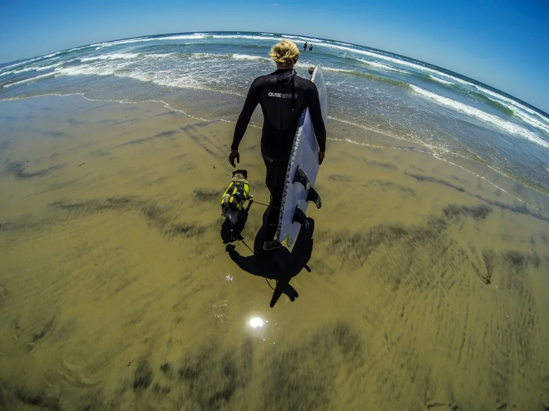 DCIM\102GOPRO