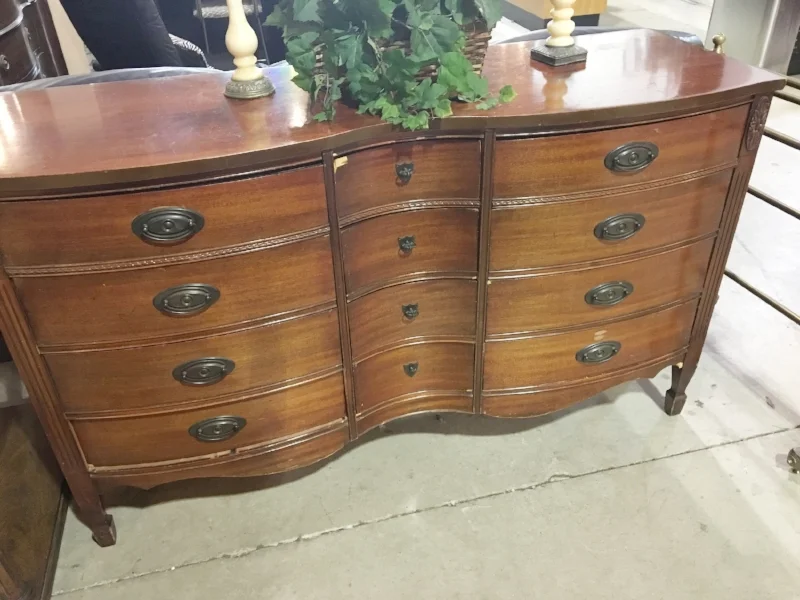 second hand changing table