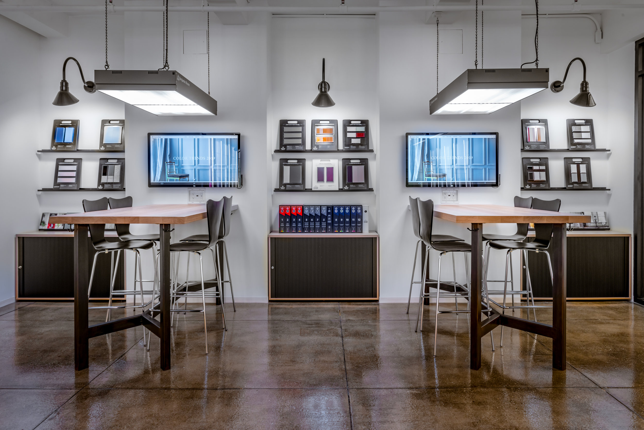 Benjamin Moore Showroom00105.jpg