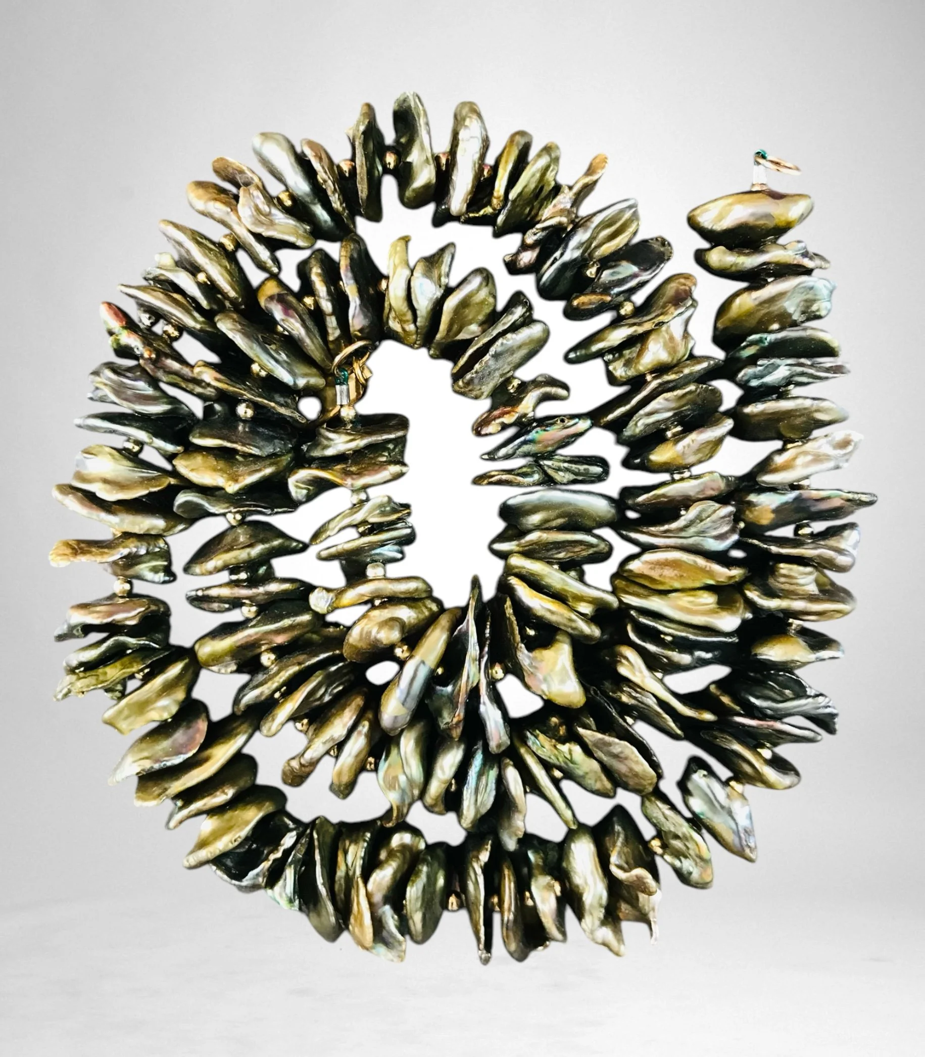 PR Green PEarl Heishi.jpeg