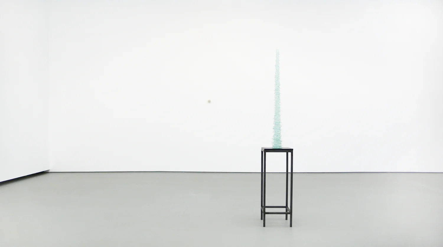 ahu , 2011, glass, metal, wood, silicon, dimensions variable; chlumpä , 2006, nylon, diameter 5cm stray currents, 2011, Towner, Eastbourne