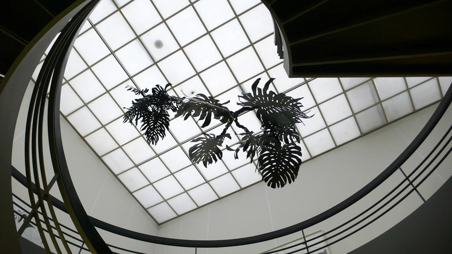 Monstera , 2011 metal, paper, glue, nylon Installation at Voici un dessin suisse, 1990-2010 , Kunsthaus Aarau