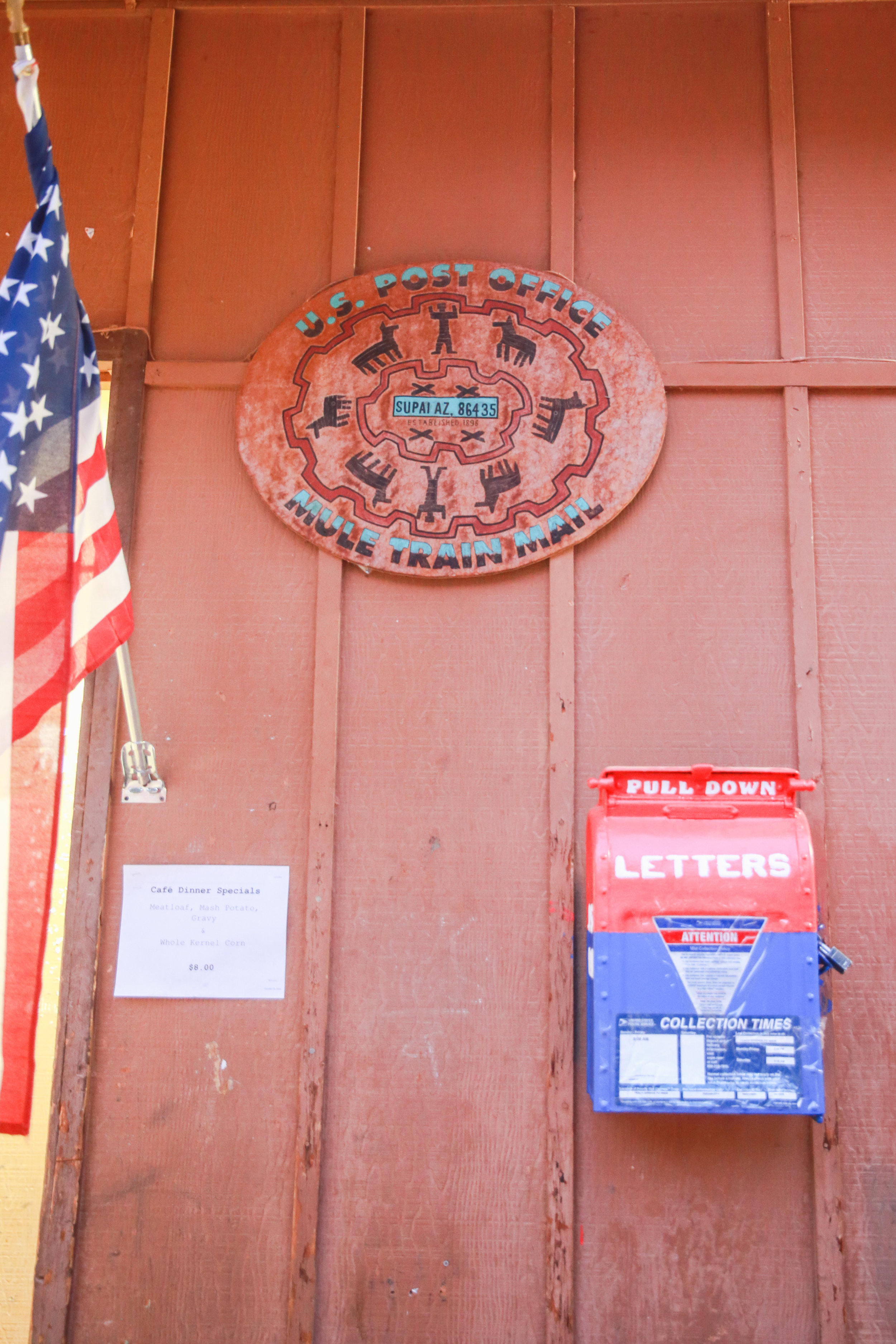 The last stop before we reached the campgrounds was the village of Supai, It's the ONLY place in the US where mail is still carried out by mules. It's 8 miles from the nearest road and is accessible only by helicopter, on foot, or by mule. There are no automobiles in the community. (Thanks Wikipedia!) 