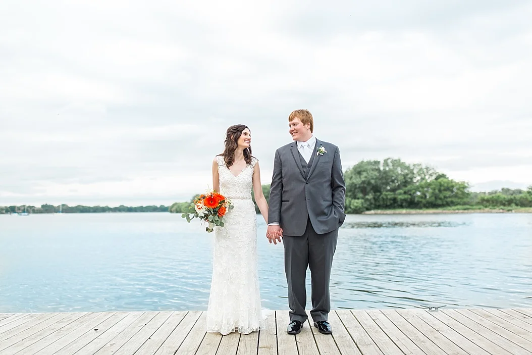 Oshkosh Wedding Photographer_0015.jpg