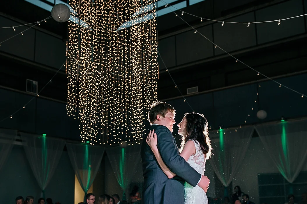 Oshkosh Wedding Photographer_0034.jpg