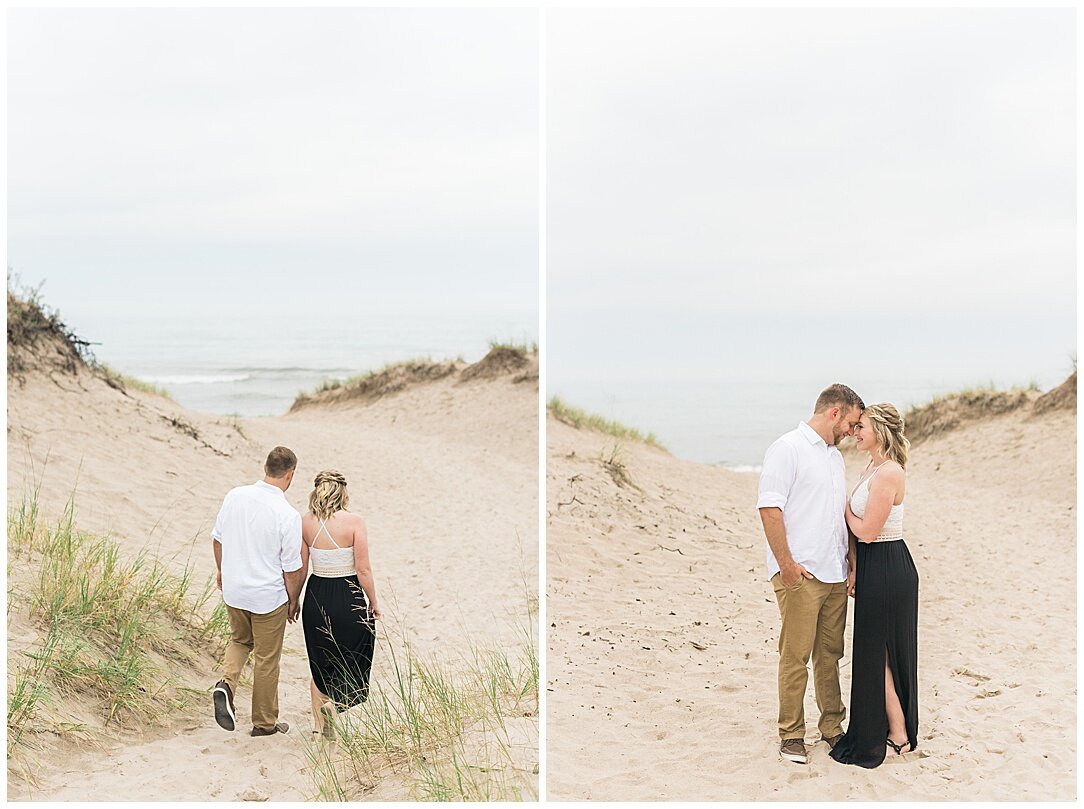 Kohler-Andrae State Park Engagement_0008.jpg