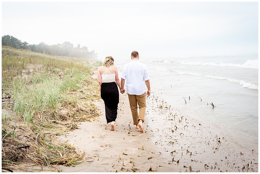 Kohler-Andrae State Park Engagement_0060.jpg