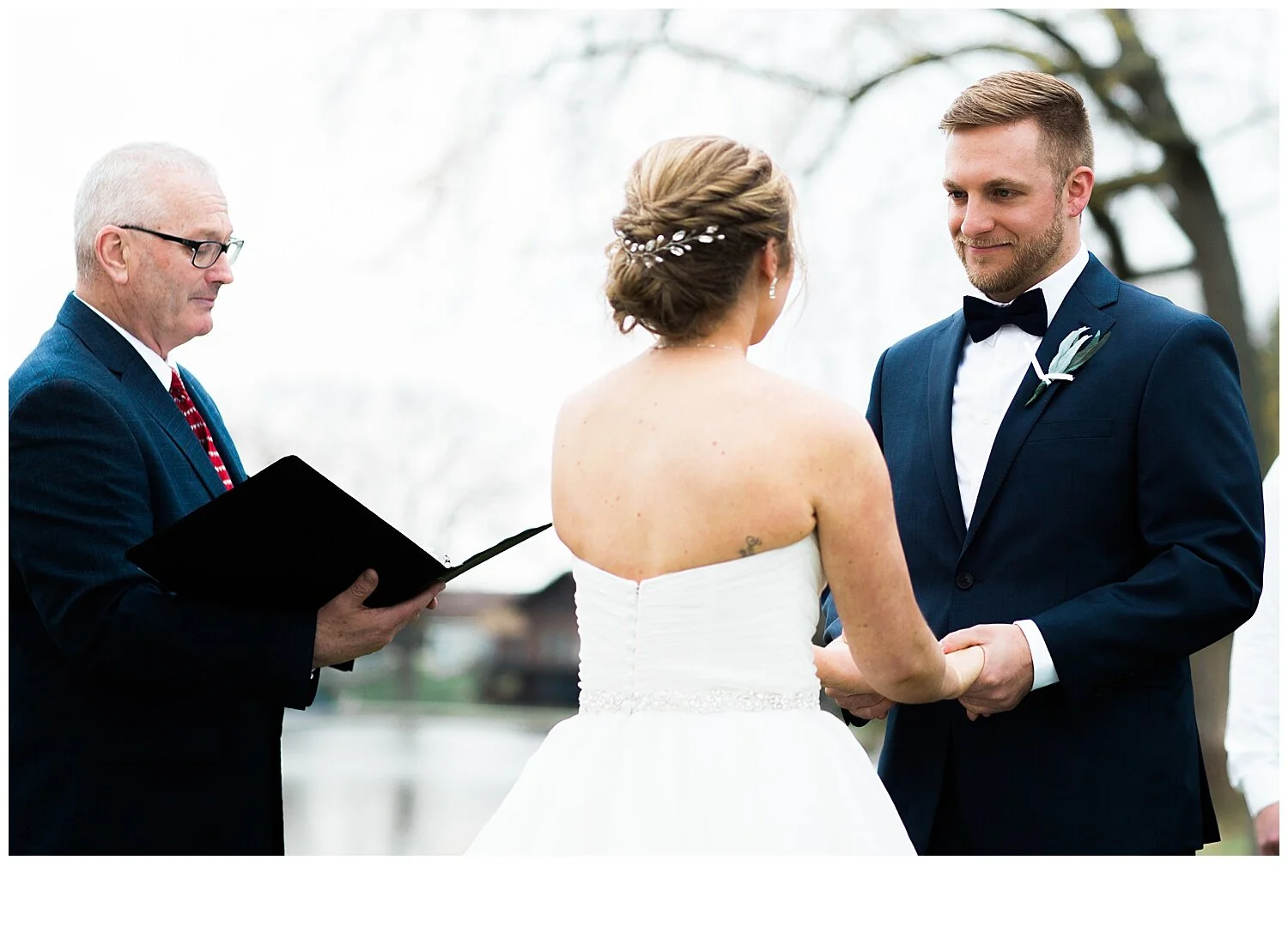 backyard wedding_0095.jpg