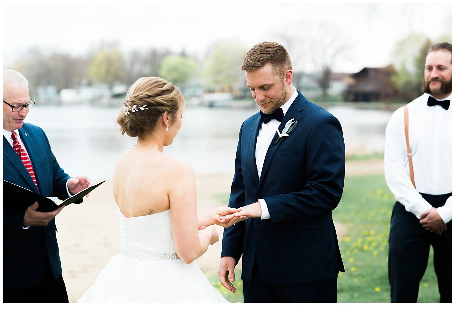 backyard wedding_0100.jpg