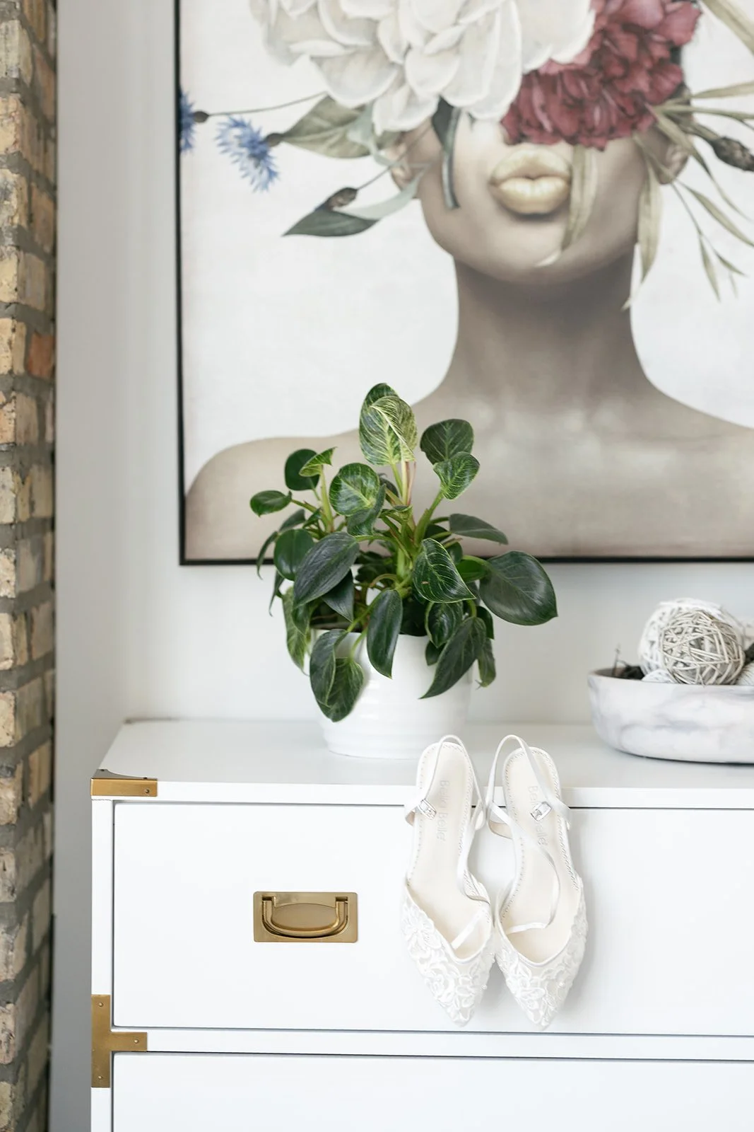 Stella Wedding PREP-21_websize (1).jpg