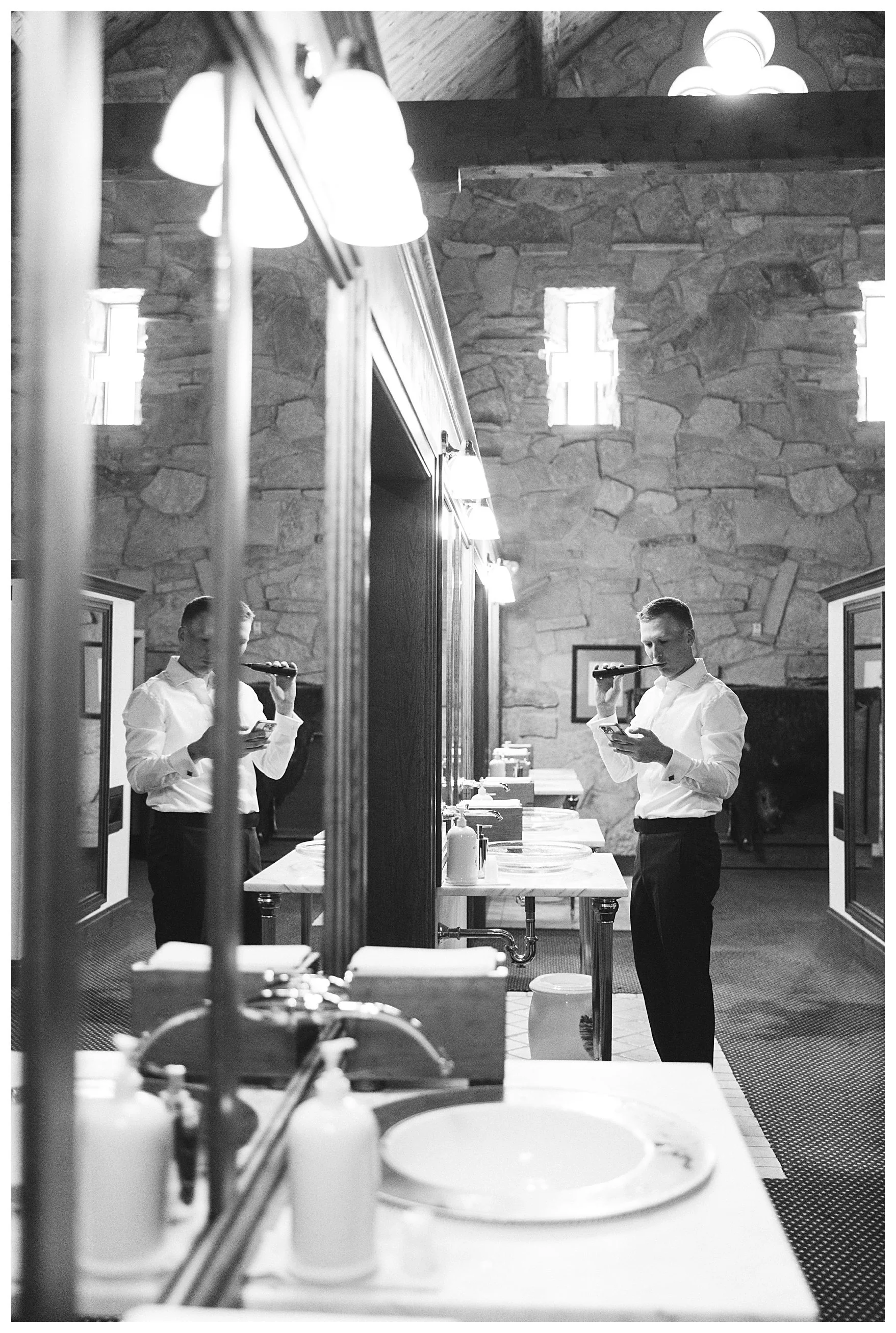 groom wedding prep