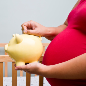 How New Parents Can Avoid Money Conflicts