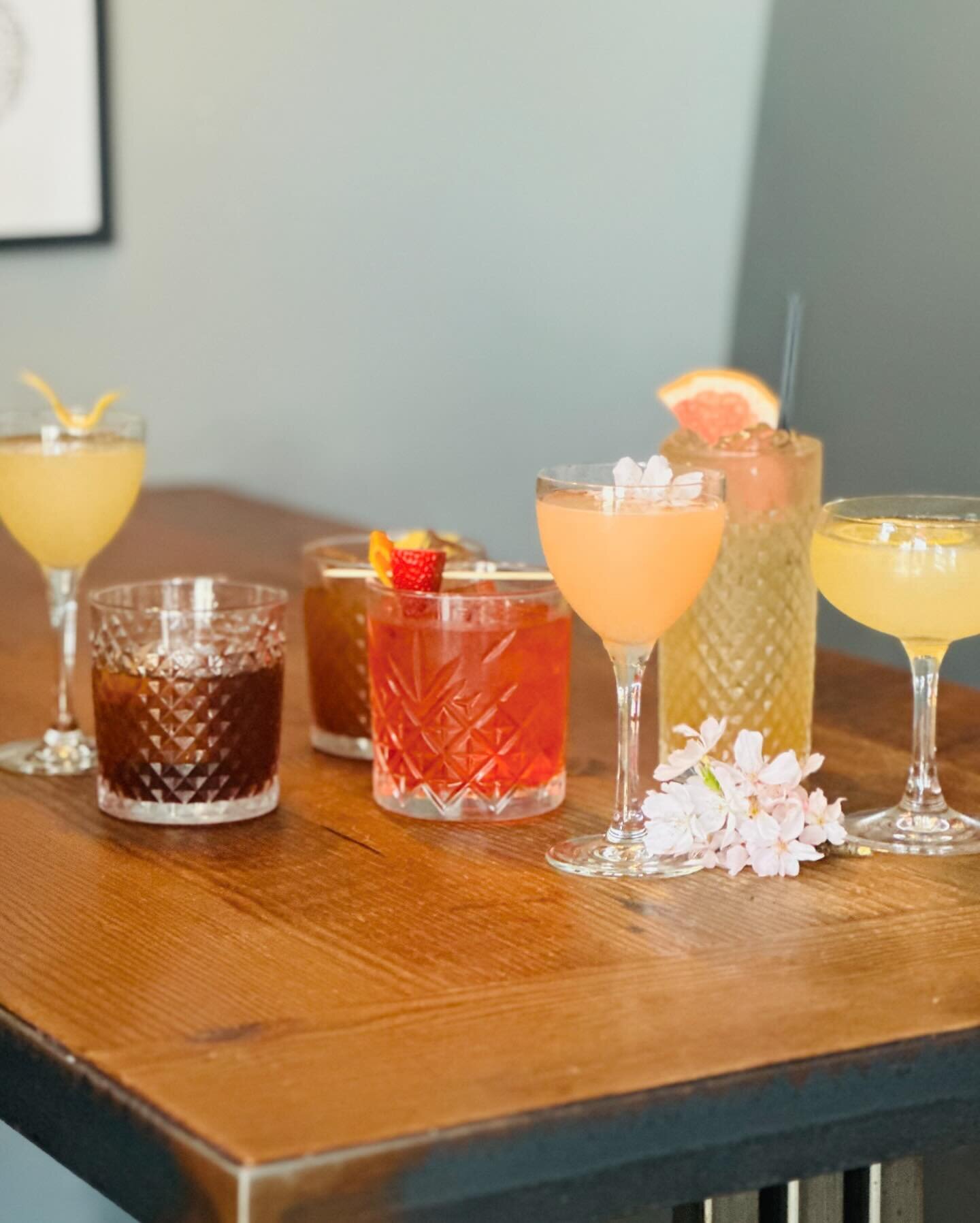 New spring cocktail launch!! We&rsquo;ve got everything from rhubarb amaro sours to strawberry infused Negronis(try with mezcal) Come pick a name and savor the flavor 🥃🍓🌸