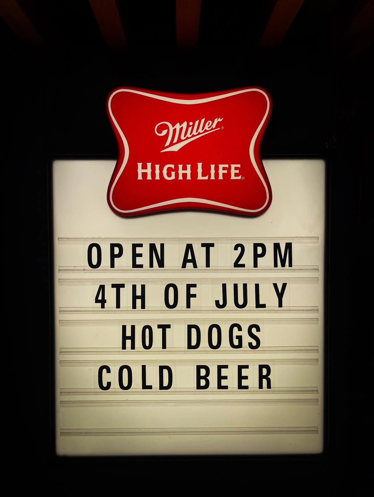 Our annual hot dog takeover & 4th of July celebration starts at 2pm! See you there, party people ππ»π