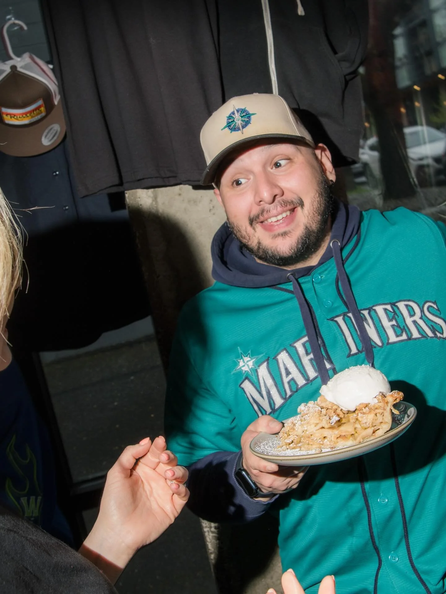 Pie &amp; Whiskey Wednesday is here, so come grab a slice of triple berry crumble &amp; a pour of @drinkhighwest at $2 off! Milan &amp; Freya are here to party. Pouring &lsquo;til 2am, folks 😎

Go @mariners! 

1st 📸: @justinmkimphoto