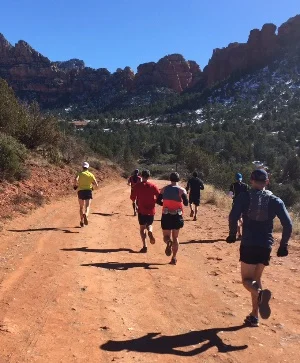 Some PBT runners getting in a long run in AZ.