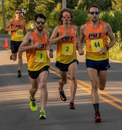 You know they are flying if it looks this fast in a photo. Van Winkle (133), Davis (1), Poray (2), and Hall (44). There’s your top 4 at 1200m into the race. Order to be determined…