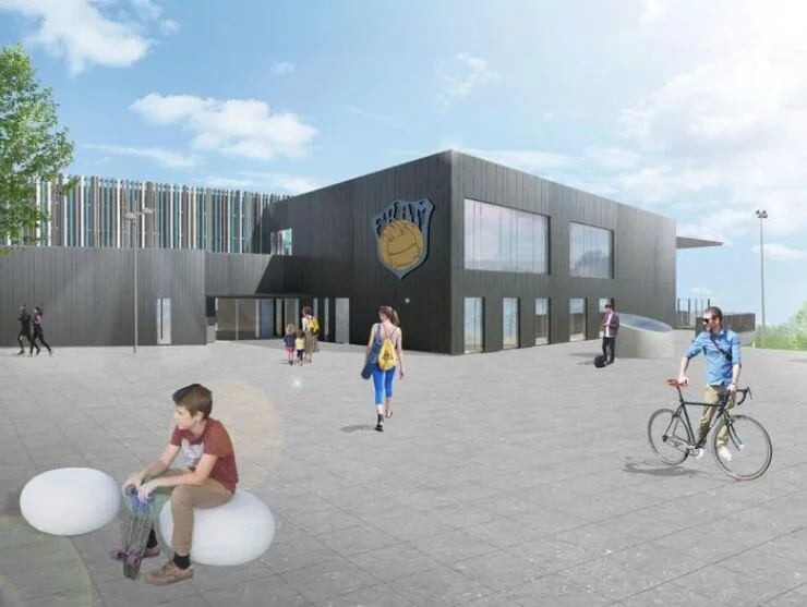 Torg utan við íþróttahúsið