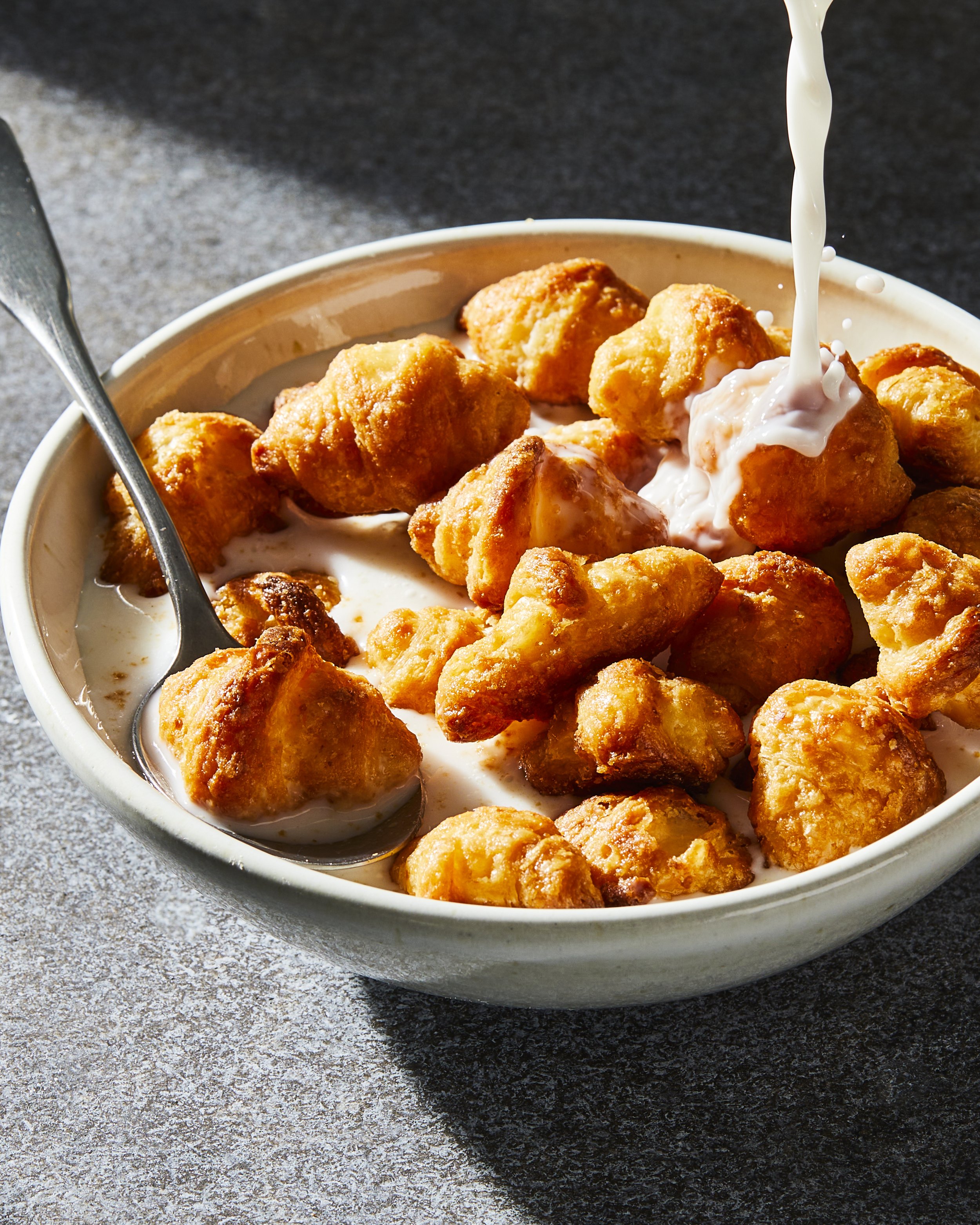 2023-0314_NYT_CROISSANTS_227 1.jpg