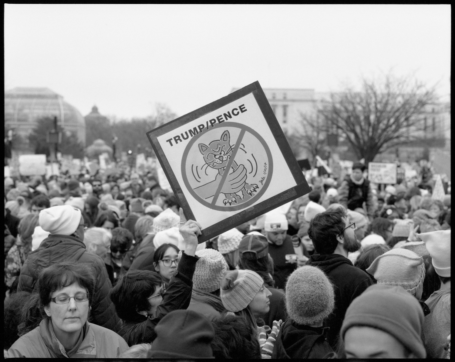 amber_mahoney_women's_march_2017_washington_dc_004.jpg