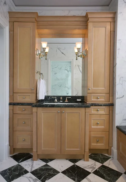 guerra master bath his.jpg