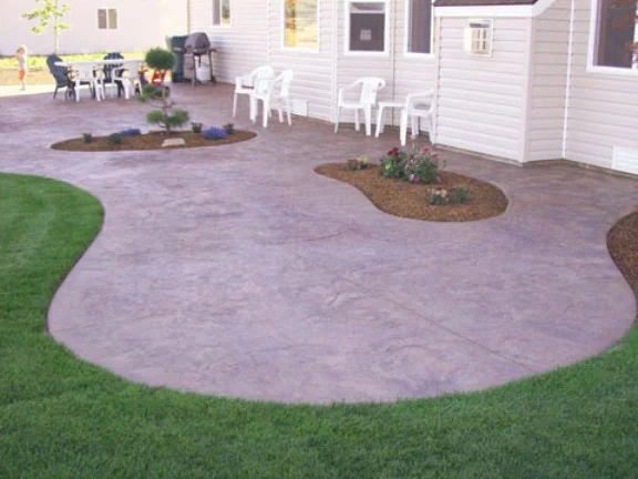 Curved Concrete Patio, Palm Desert, CA, 92260