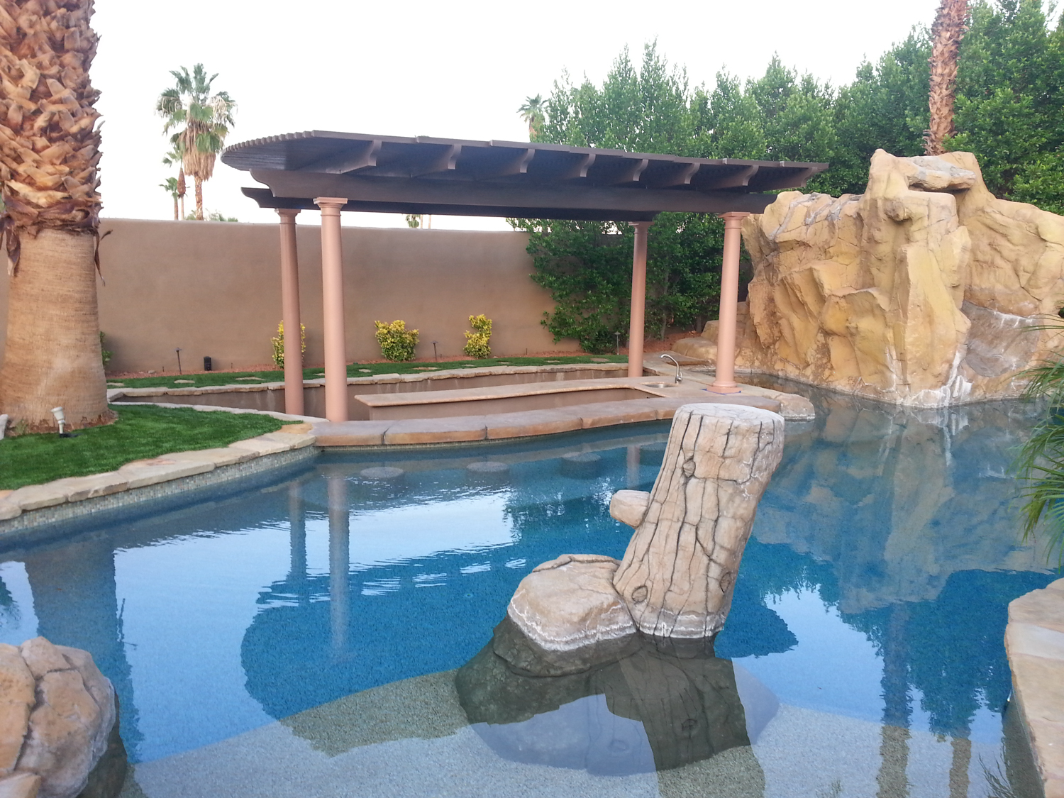 Freestanding Gazebo Patio Cover with Fiberglass Poles, Indian Wells, CA