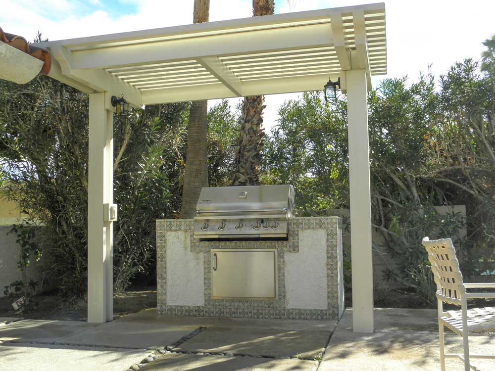 BBQ under Lattice Gazebo, Palm Desert, CA 92211