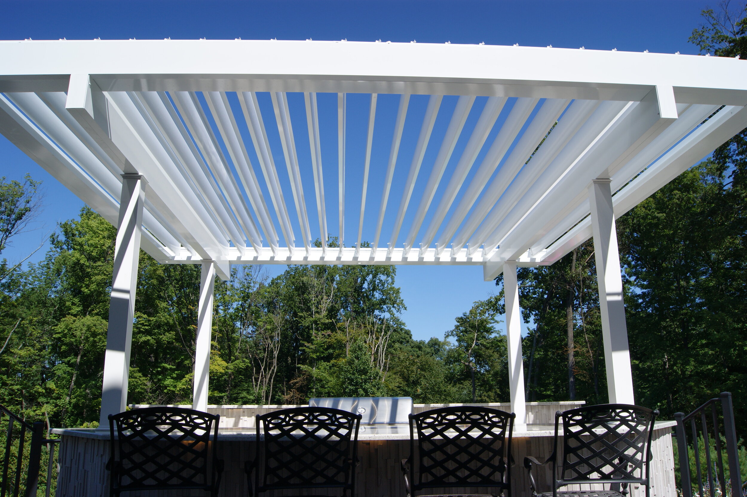 Southern California Equinox Louvered Roof.JPG