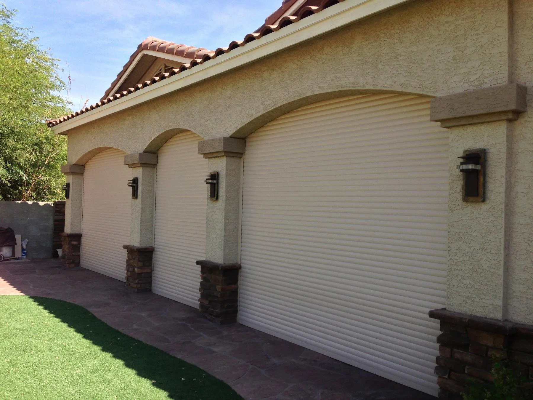 How to Shade a California Room From Harsh Sun