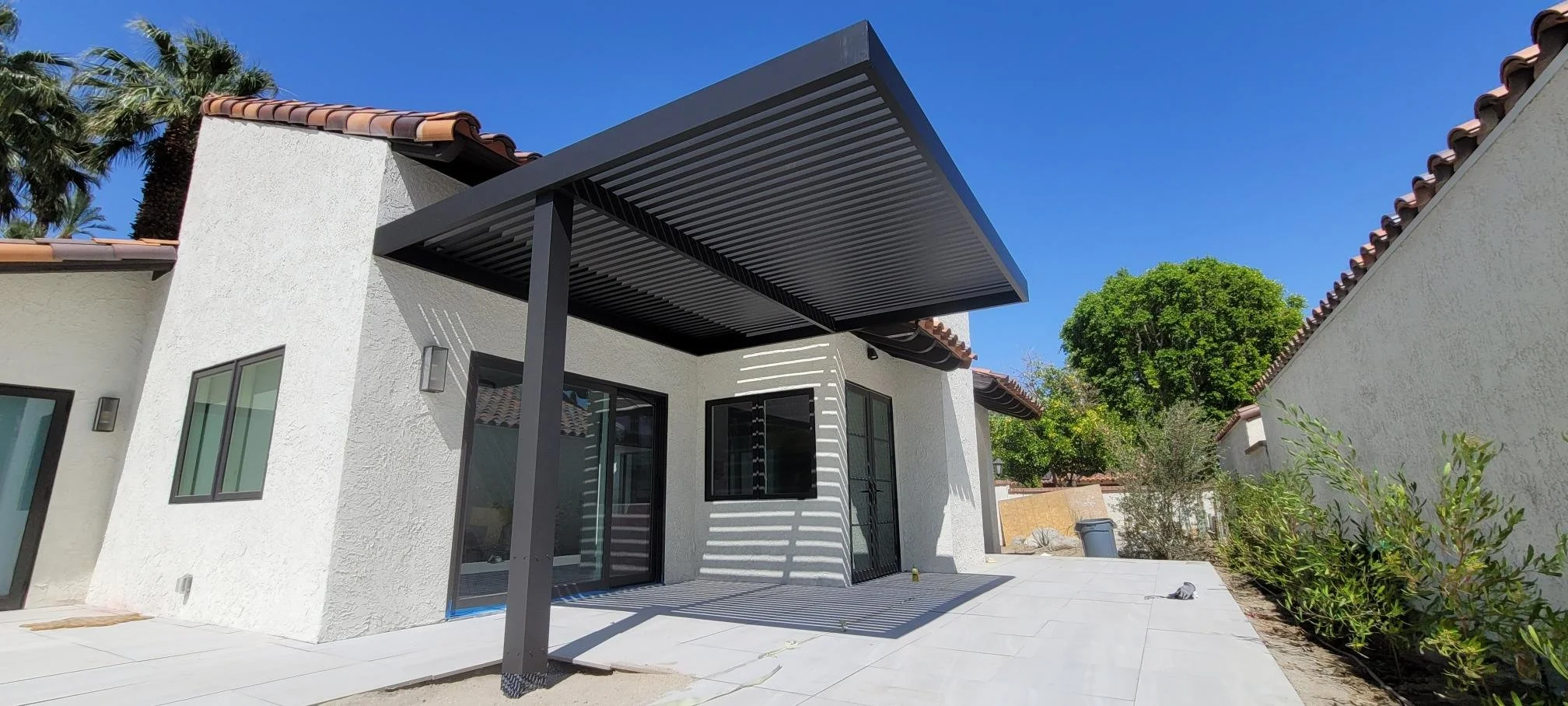 Cantilevered Lattice Patio Cover