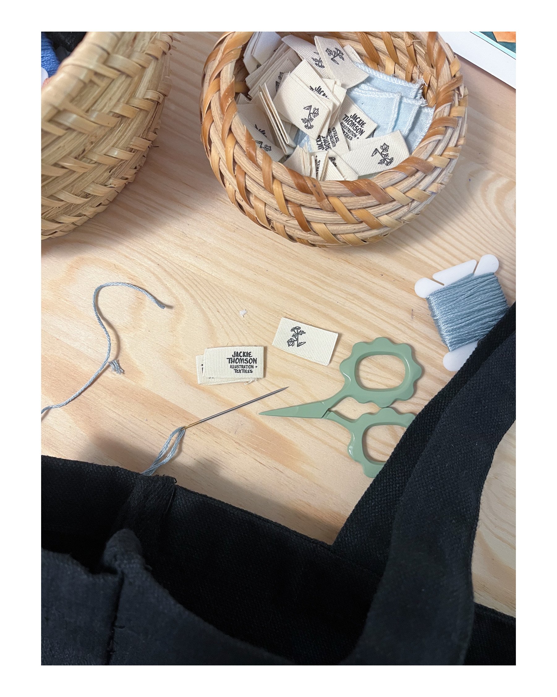 Jackie Thomson Bug Tote Tag 2.JPG