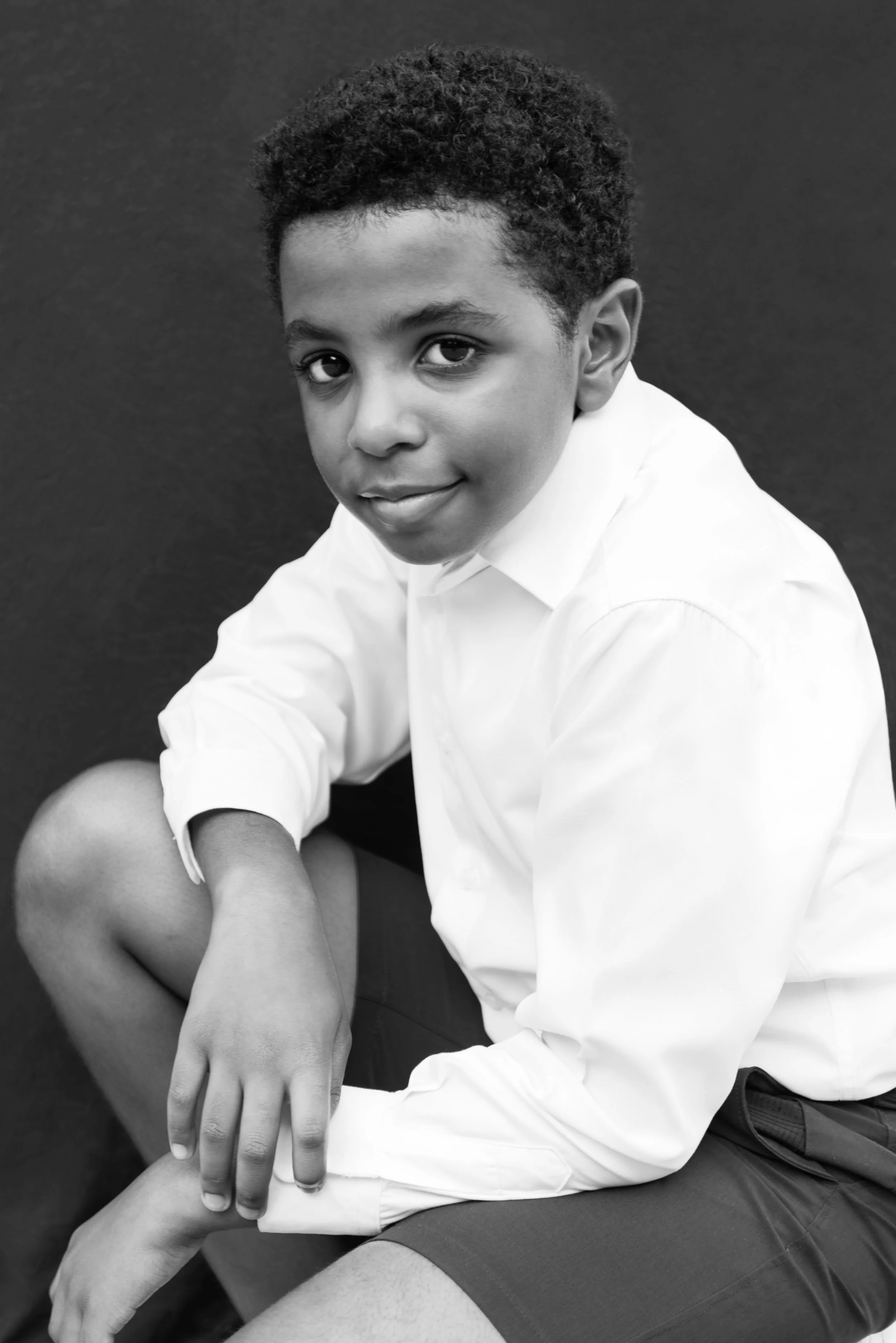 I.ROMASHEVSKAYA_DYLAN 8.27.24_LOOK3-24_bw.jpg