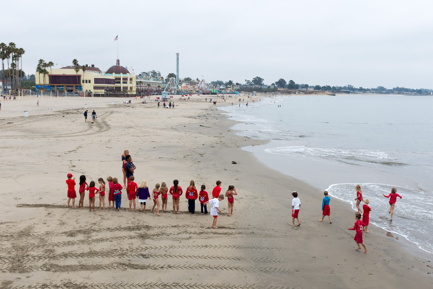 Lining Up, Santa Cruz.