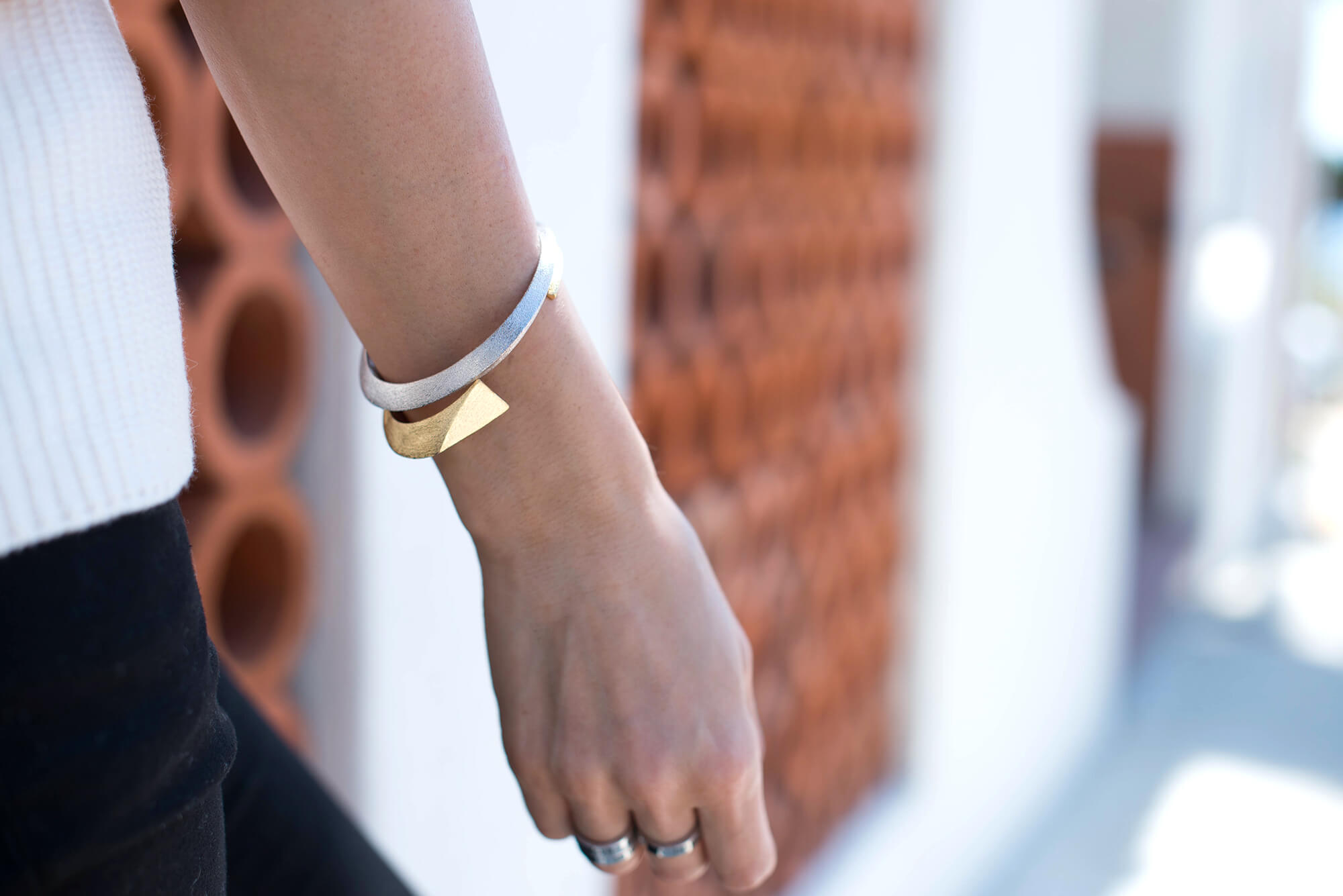 Ona Chan Dagger Cuff