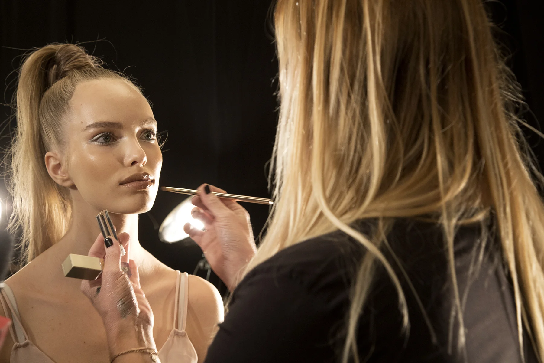 BACKSTAGE AT NICHOLAS K WITH STILA COSMETICS