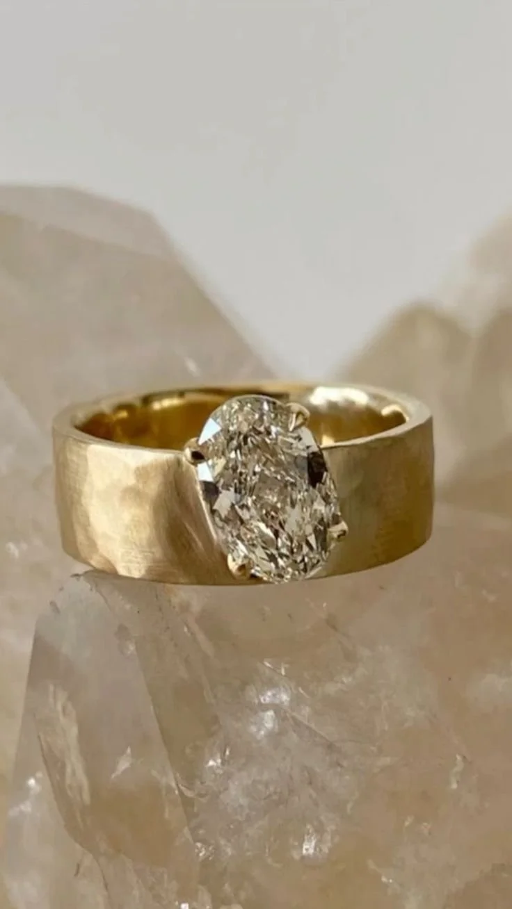 Perks of Custom-Designed Engagement Rings