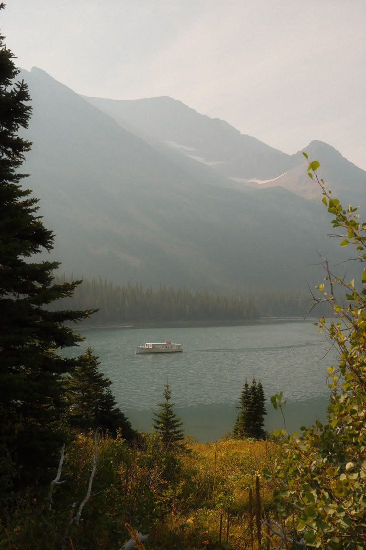 How to Plan a National Park Trip Around Nature’s Schedule