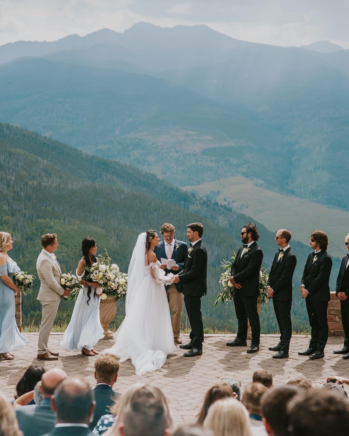 A gorgeous Vail wedding with two of the sweetest 🤍

#vailweddingphotographer #coloradoweddingphotographer #coloradowedding #weddingphotography #elopecolorado