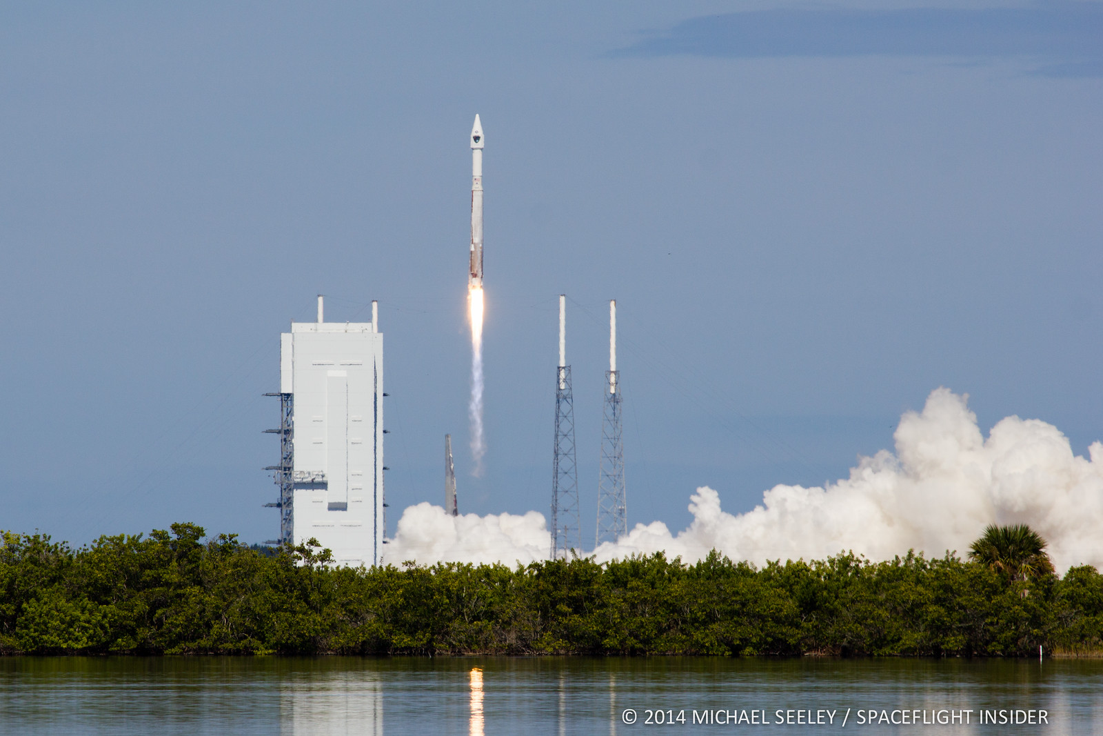 Pictures from the United Launch Alliance AtlasV GPSIIF-8 launch from the Cape Canaveral Air Force Station on October 29, 2014
