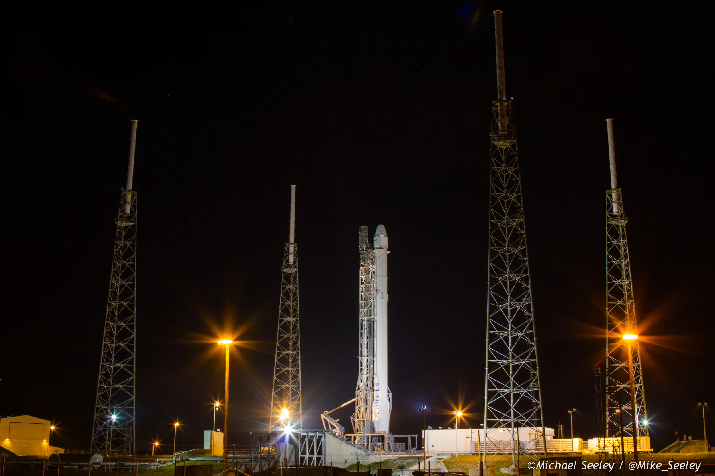 CRS5 Falcon9 On The Pad