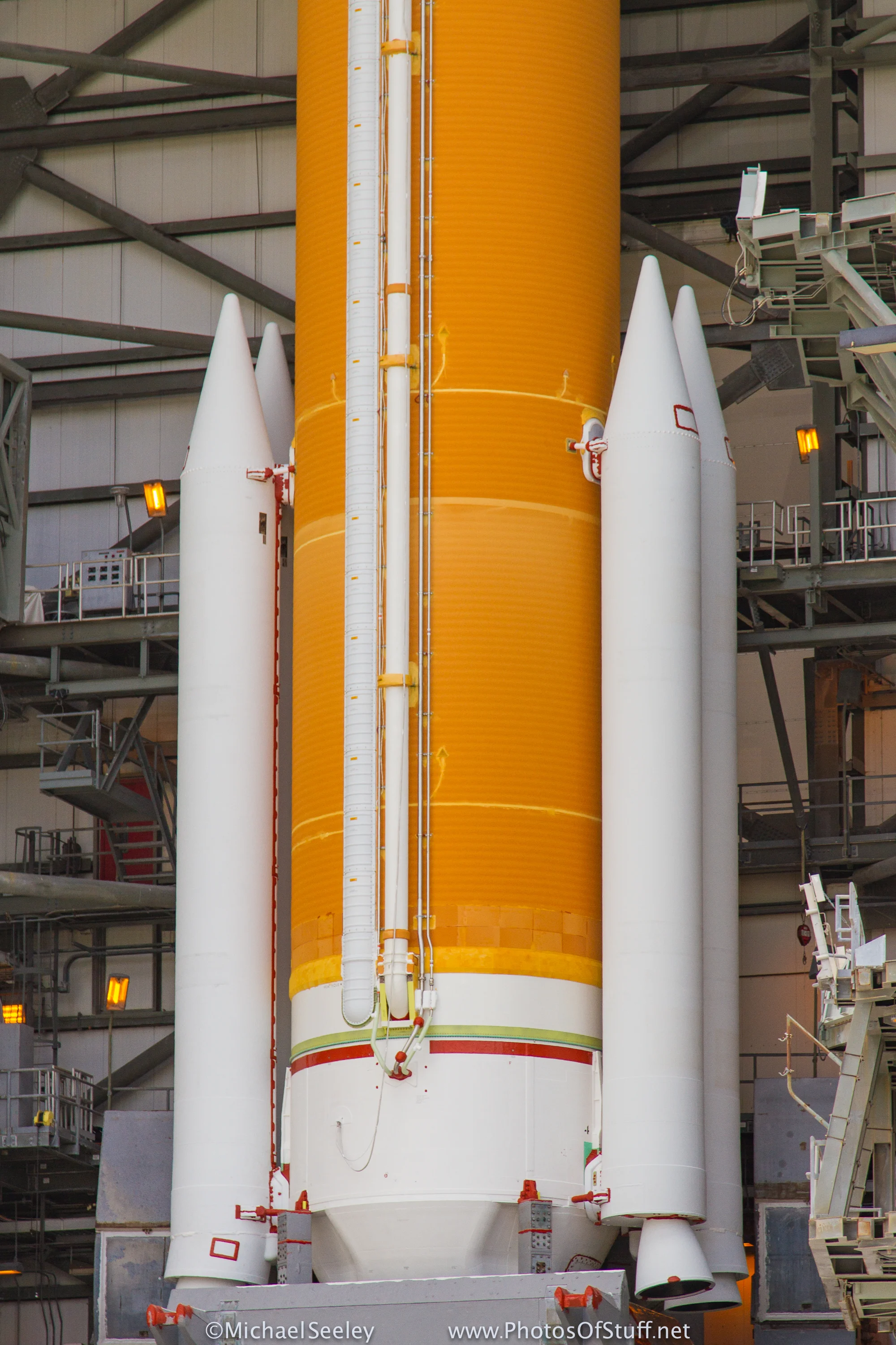 WGS7 DeltaIV on the Pad