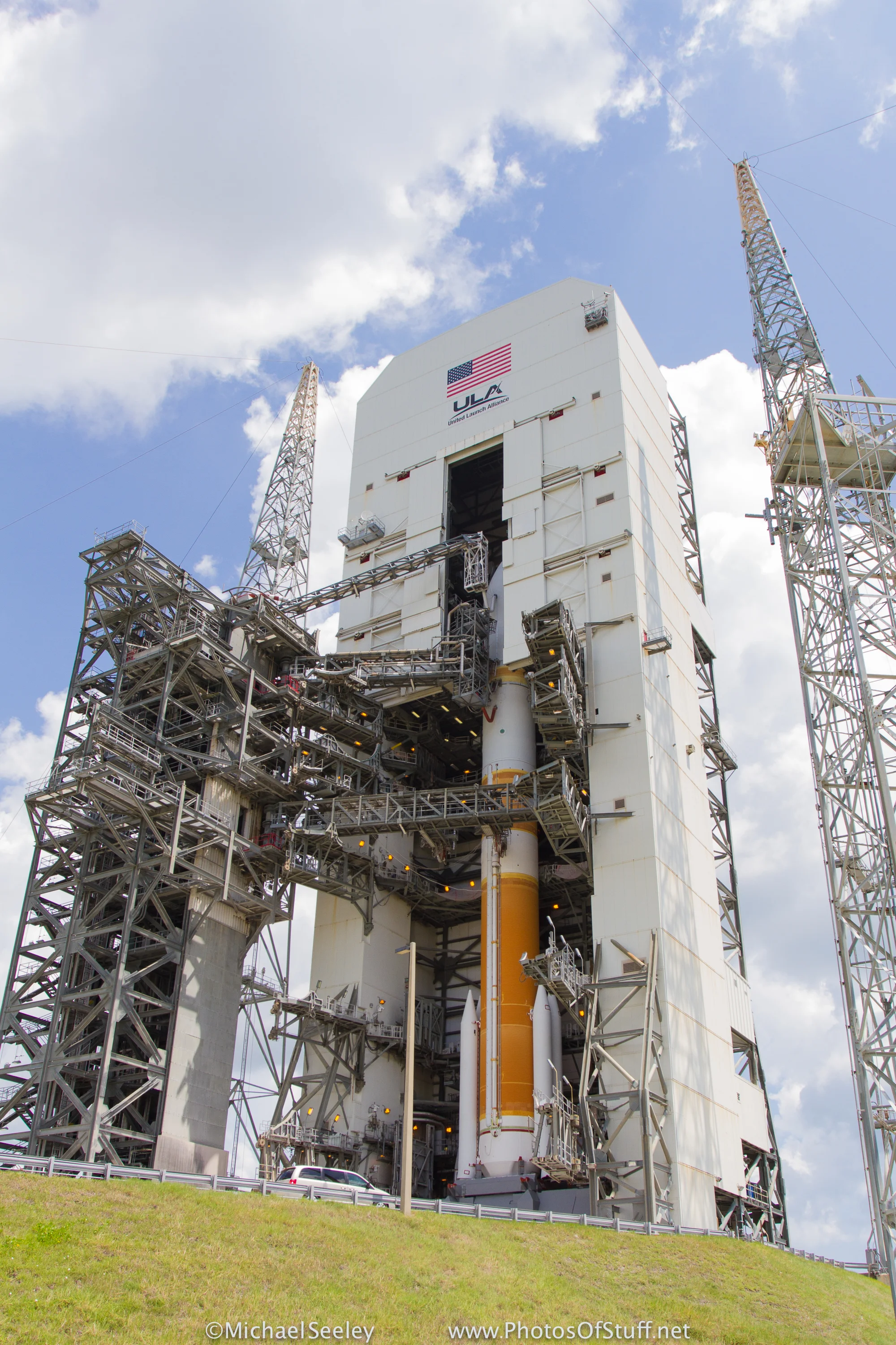 WGS7 DeltaIV on the Pad