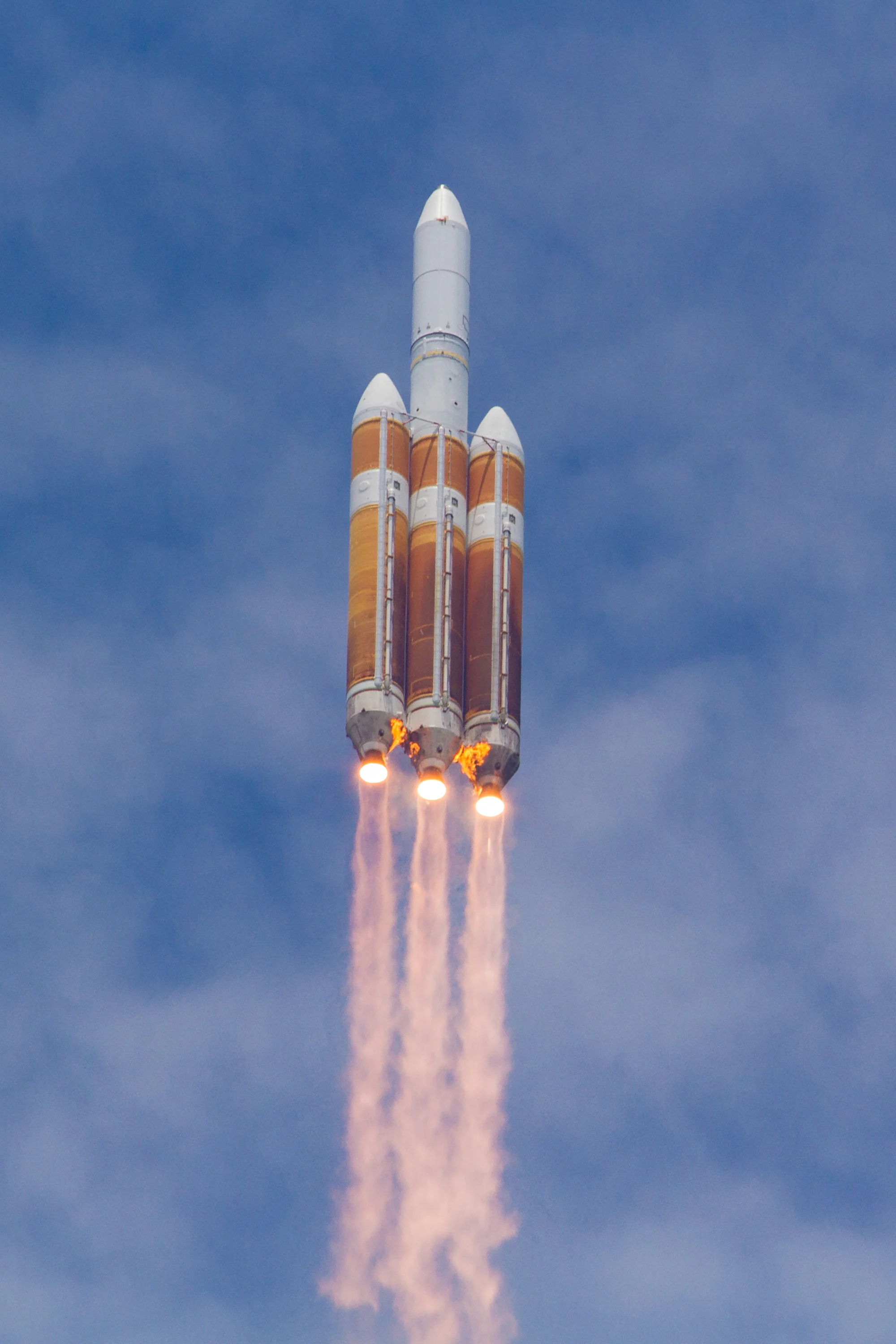 DeltaIV Heavy NROL37 by United Launch Alliance