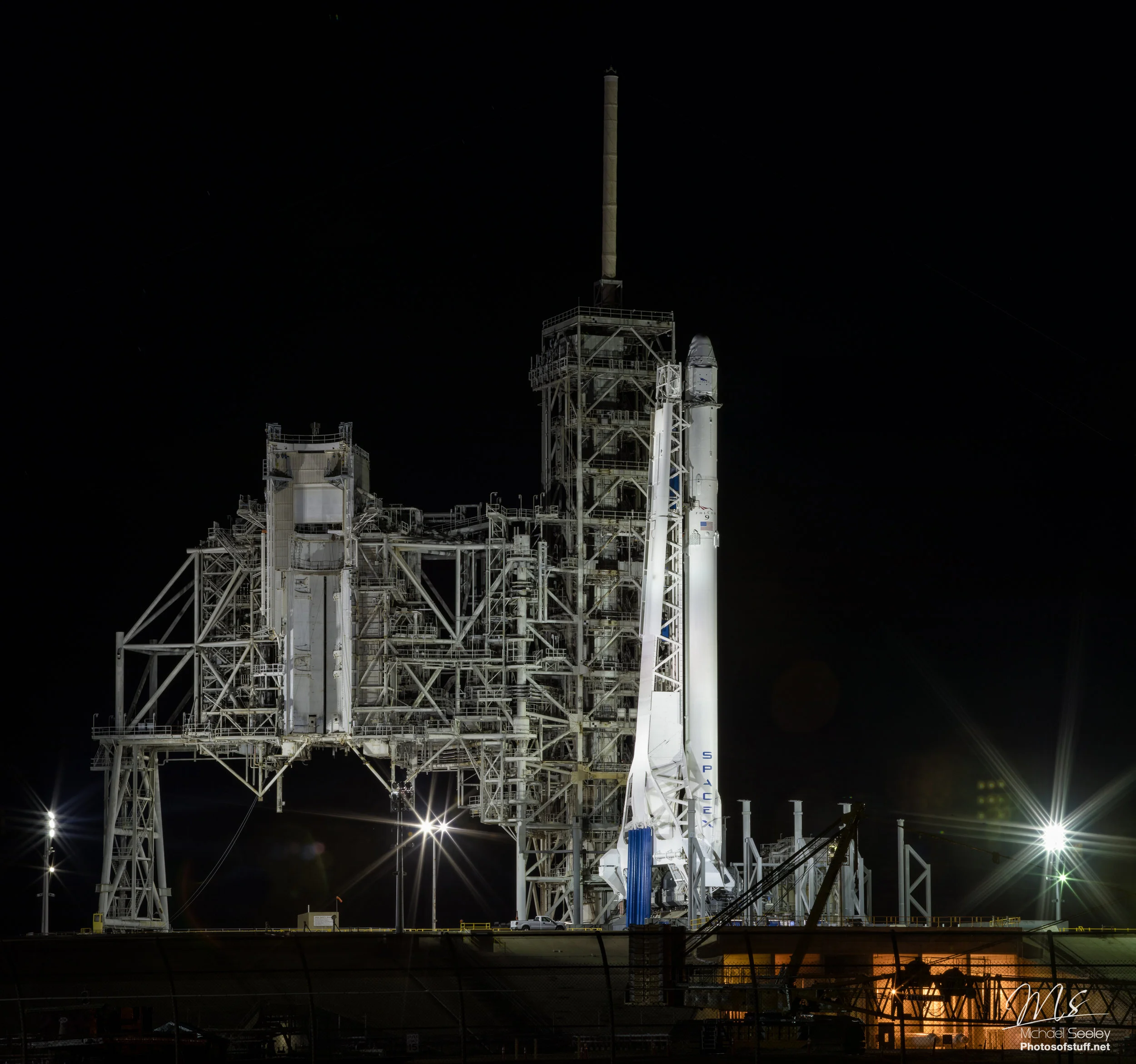 CRS10 Falcon9 by SpaceX at night